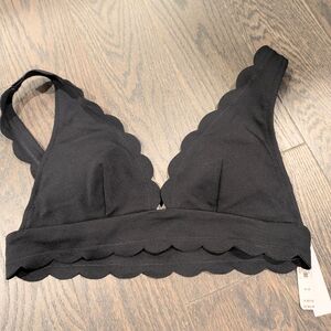 Black Scallop Victoria Secret Swim Top